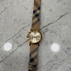 Burberry London watch with tan and brown strap #Burberry #watches